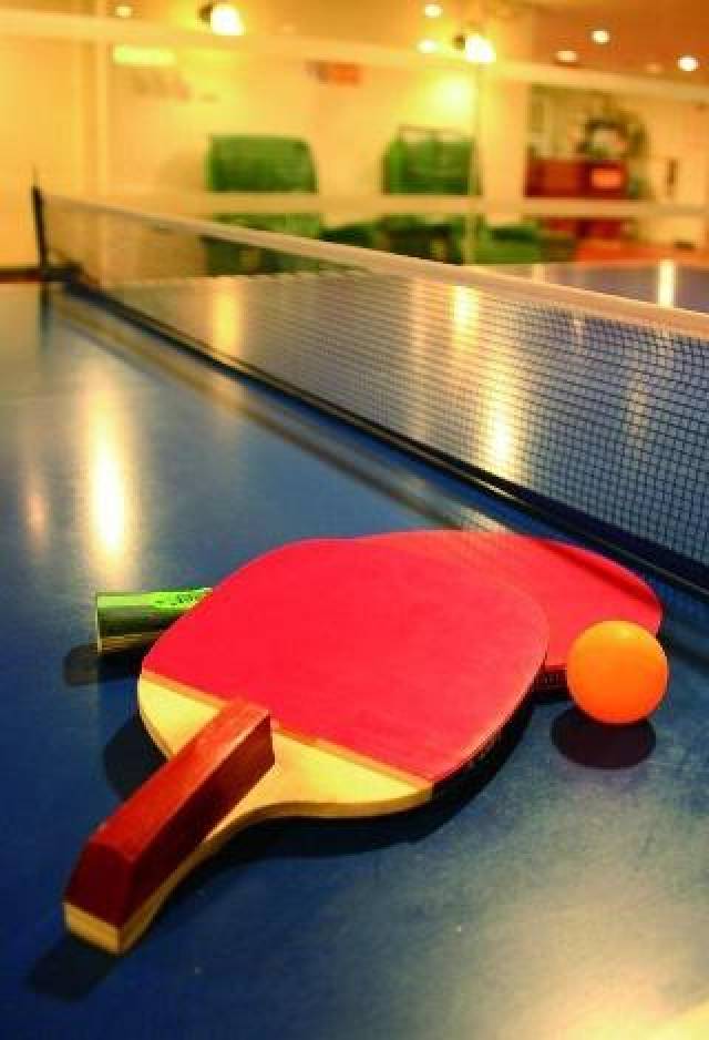 Desportos y Entretenimento