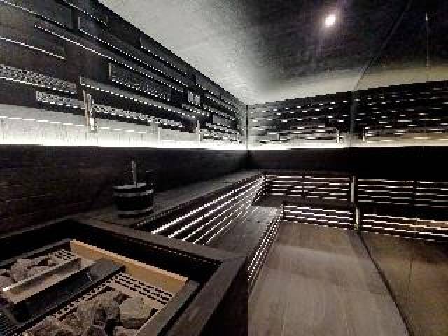 Desportos y Entretenimento