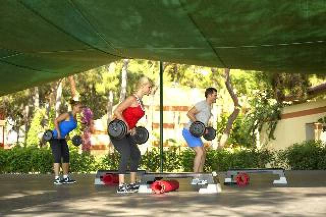 Desportos y Entretenimento