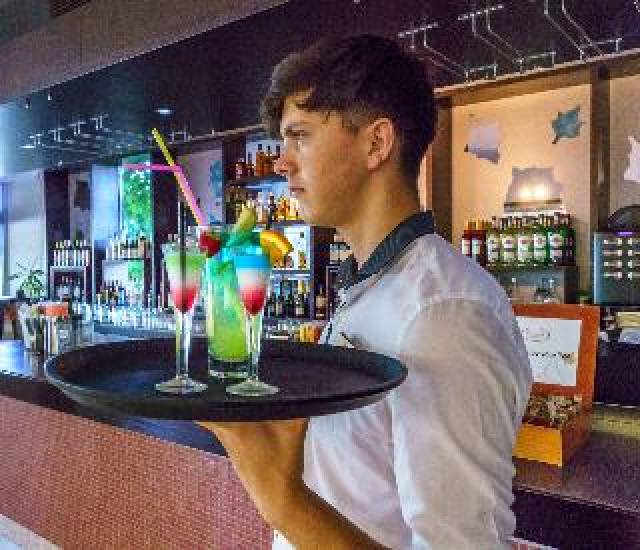 Bar