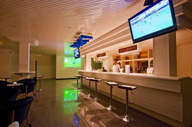 Bar