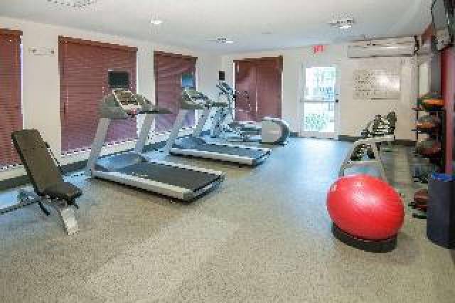 Desportos y Entretenimento