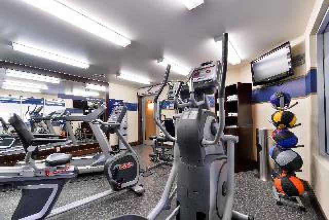 Desportos y Entretenimento