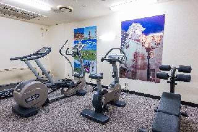 Desportos y Entretenimento