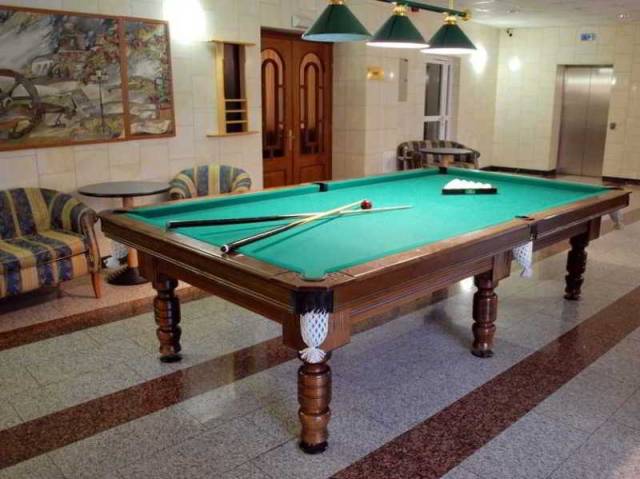 Desportos y Entretenimento