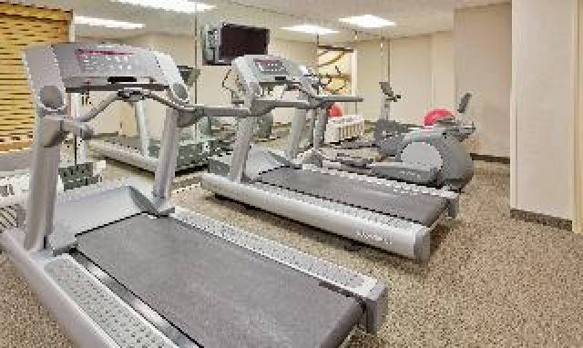 Desportos y Entretenimento