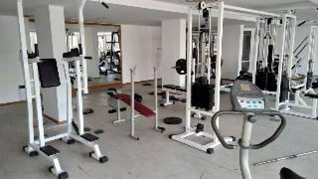 Desportos y Entretenimento