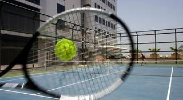 Desportos y Entretenimento