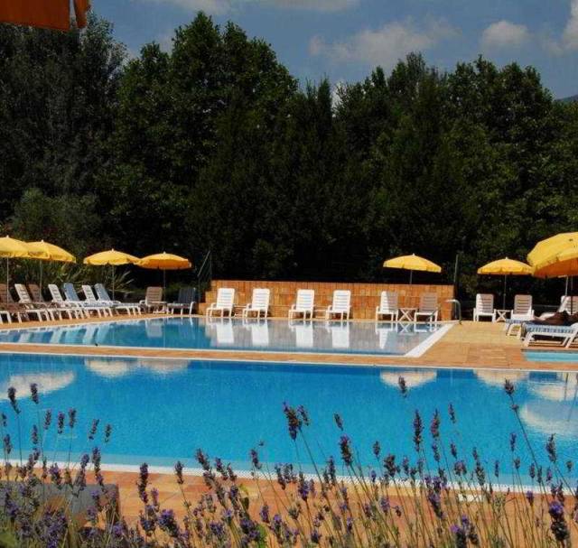 Piscina