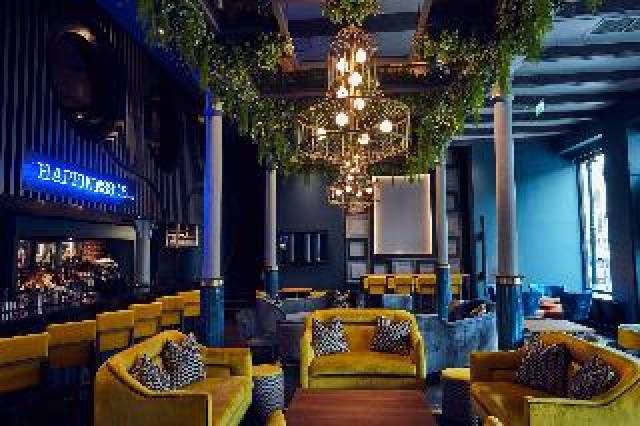 Bar