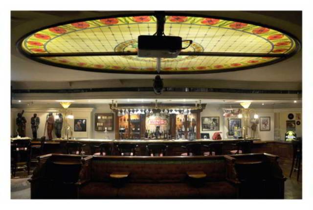 Bar