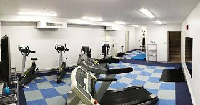 Desportos y Entretenimento