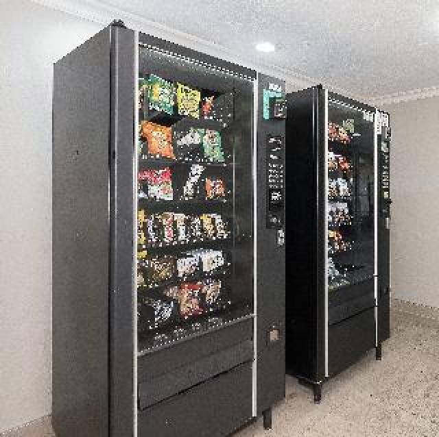 Desportos y Entretenimento