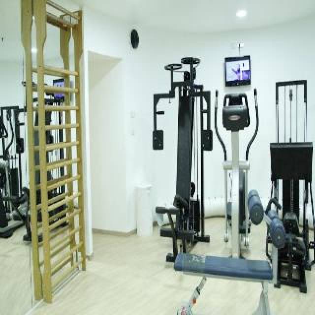 Desportos y Entretenimento