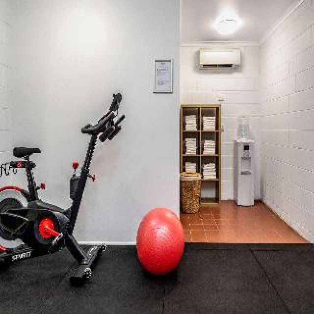 Desportos y Entretenimento