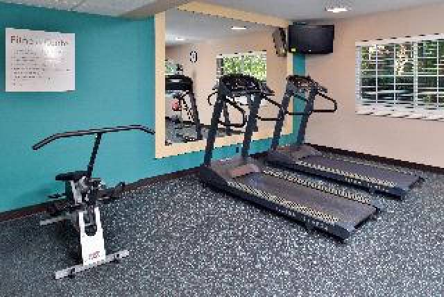 Desportos y Entretenimento