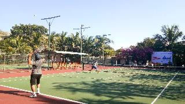 Desportos y Entretenimento