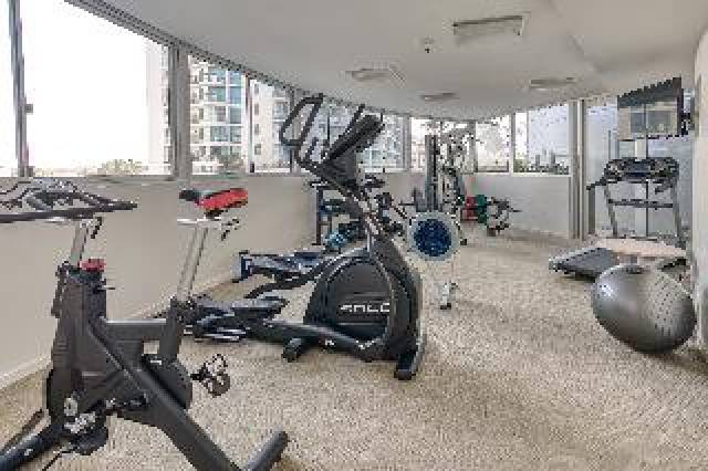Desportos y Entretenimento