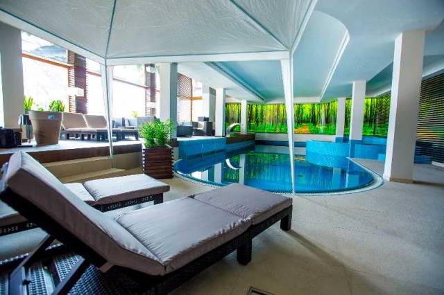 Piscina