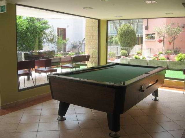 Desportos y Entretenimento