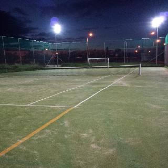 Desportos y Entretenimento