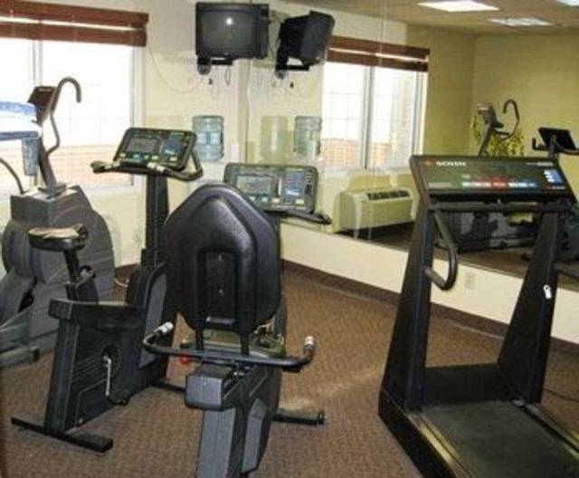 Desportos y Entretenimento