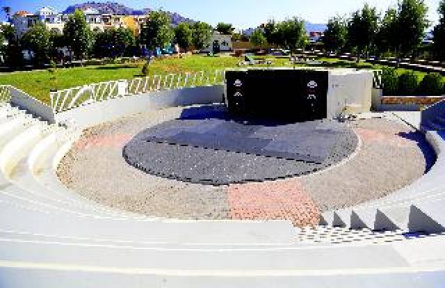 Desportos y Entretenimento
