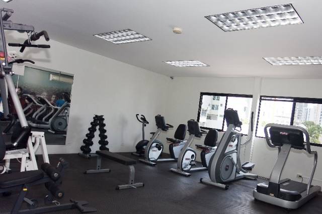 Desportos y Entretenimento