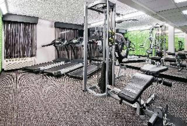 Desportos y Entretenimento