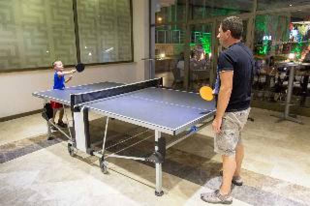 Desportos y Entretenimento