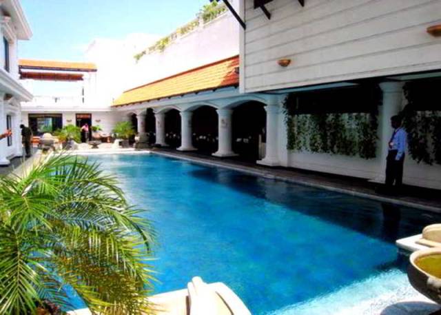 Piscina