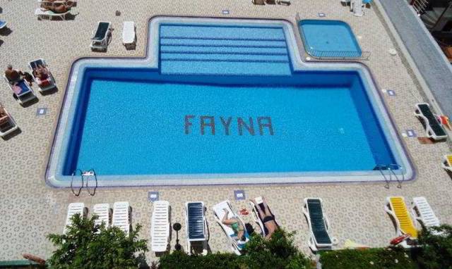 Piscina