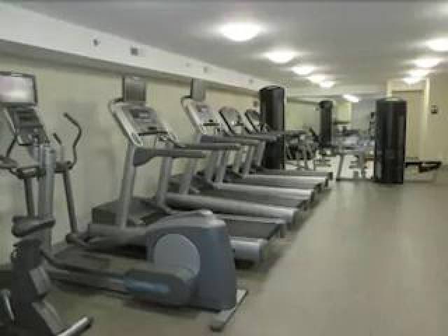 Desportos y Entretenimento