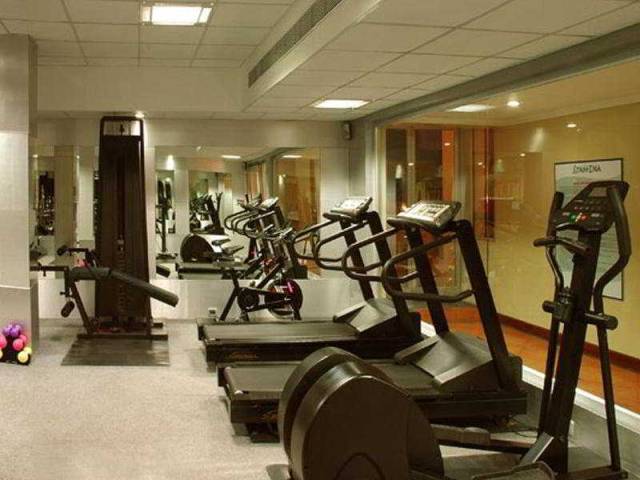 Desportos y Entretenimento