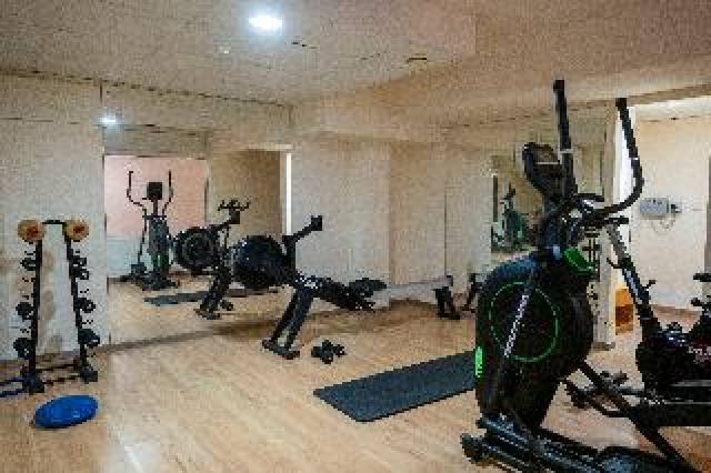 Desportos y Entretenimento