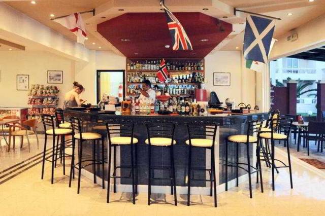 Bar