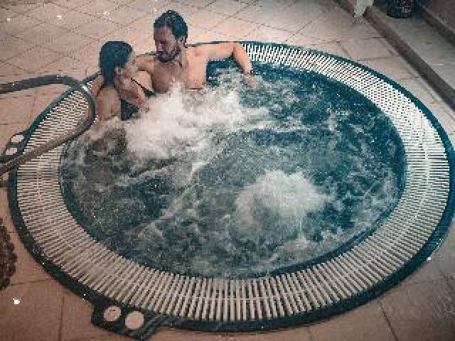 Desportos y Entretenimento