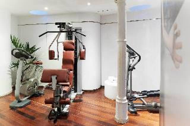Desportos y Entretenimento