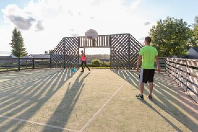 Desportos y Entretenimento