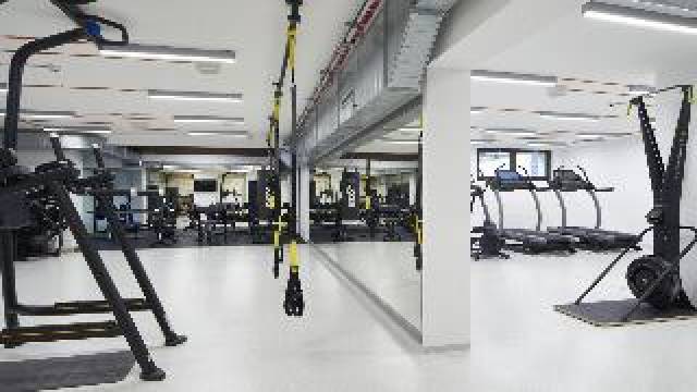Desportos y Entretenimento