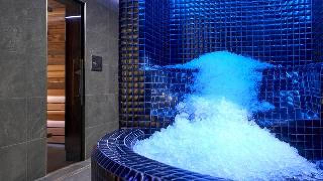 Desportos y Entretenimento