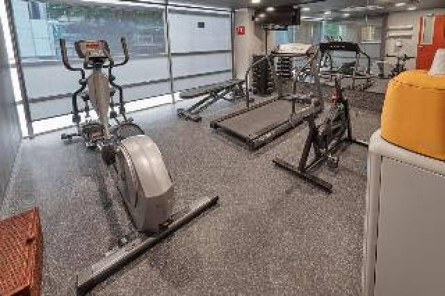 Desportos y Entretenimento