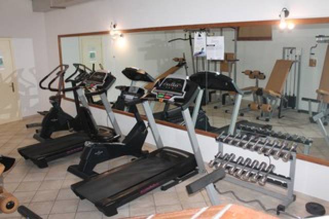 Desportos y Entretenimento