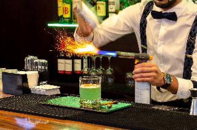 Bar