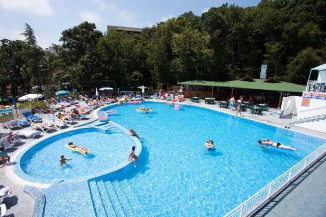 Piscina