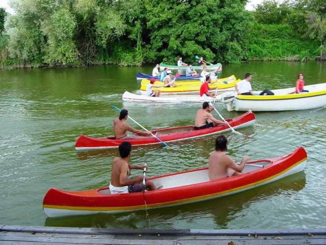 Desportos y Entretenimento
