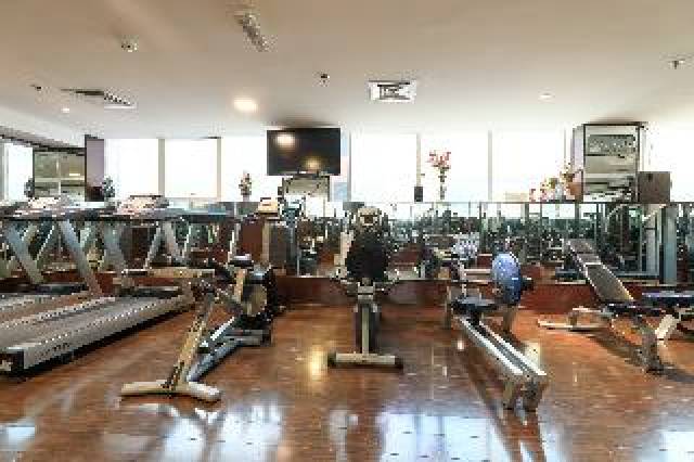 Desportos y Entretenimento