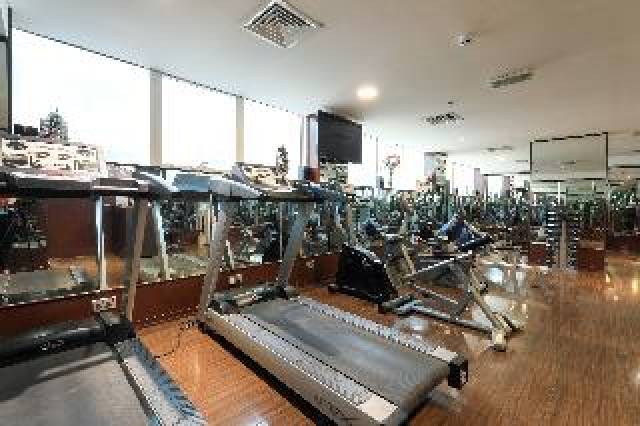 Desportos y Entretenimento
