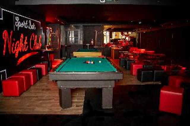Bar