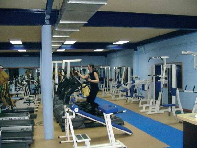Desportos y Entretenimento